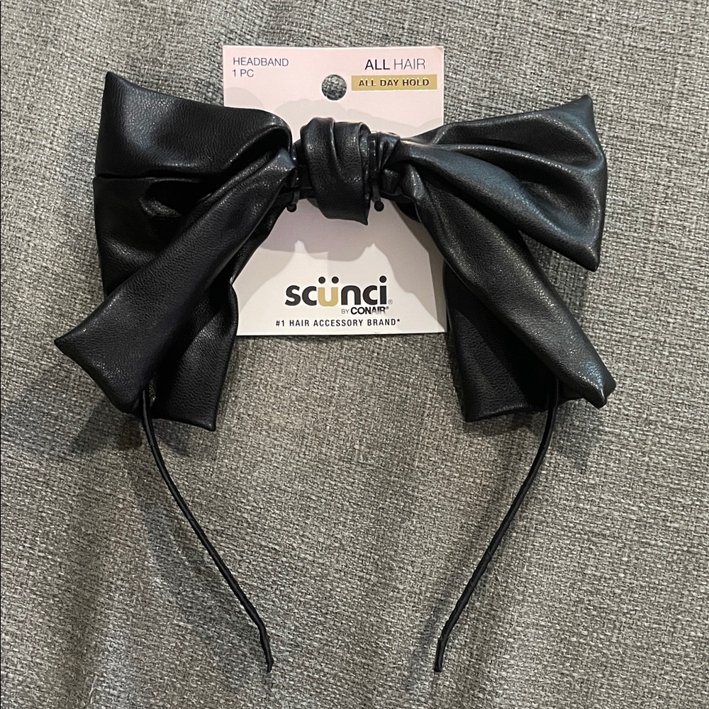 Scunci Bow Black faux leather Headband